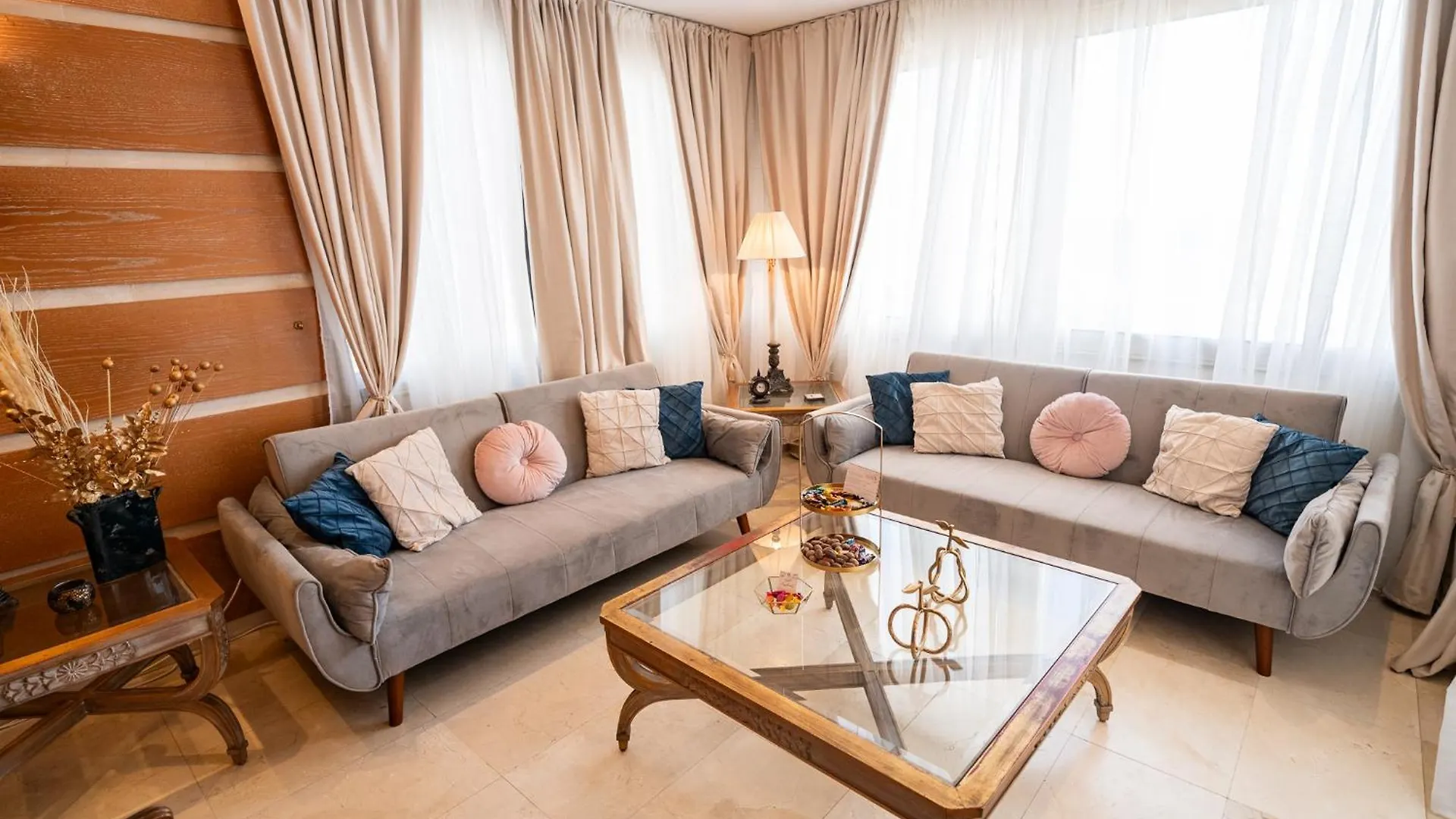 Apartmán Quattro Beachfront Sea View Ap 4 Larnaca Kypr